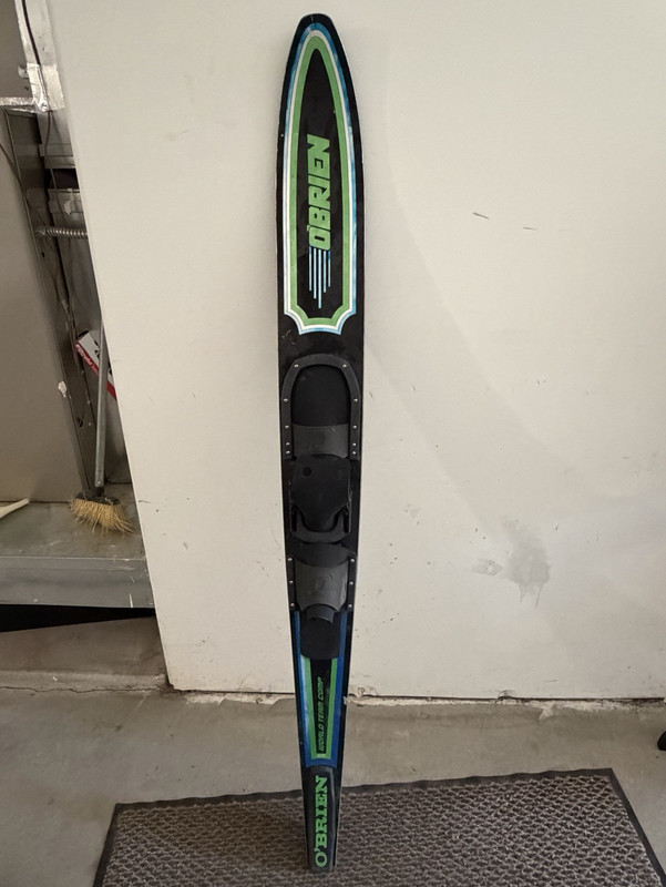 O'Brien World Team Comp Waterski w/ Bindings & Binding Plates Black Green Blue