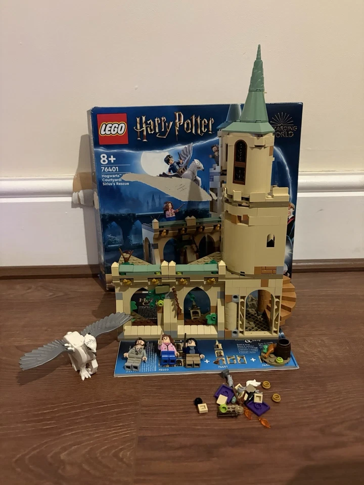 LEGO Harry Potter 76401 Hogwarts Courtyard: Sirius's Rescue, photo 1 of 5