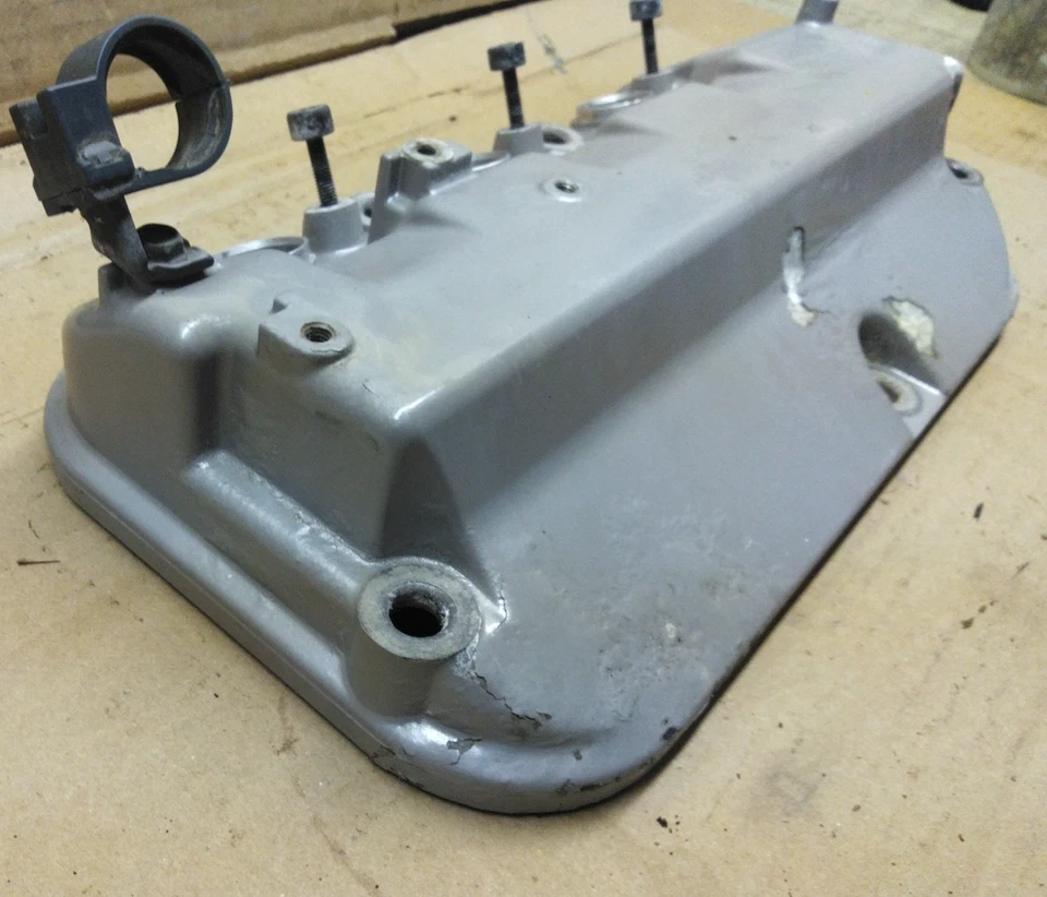 2003-2007 Honda Accord 3.0L Sedan OEM rear valve cover 03 04 05 06 07 - Image 3 of 4