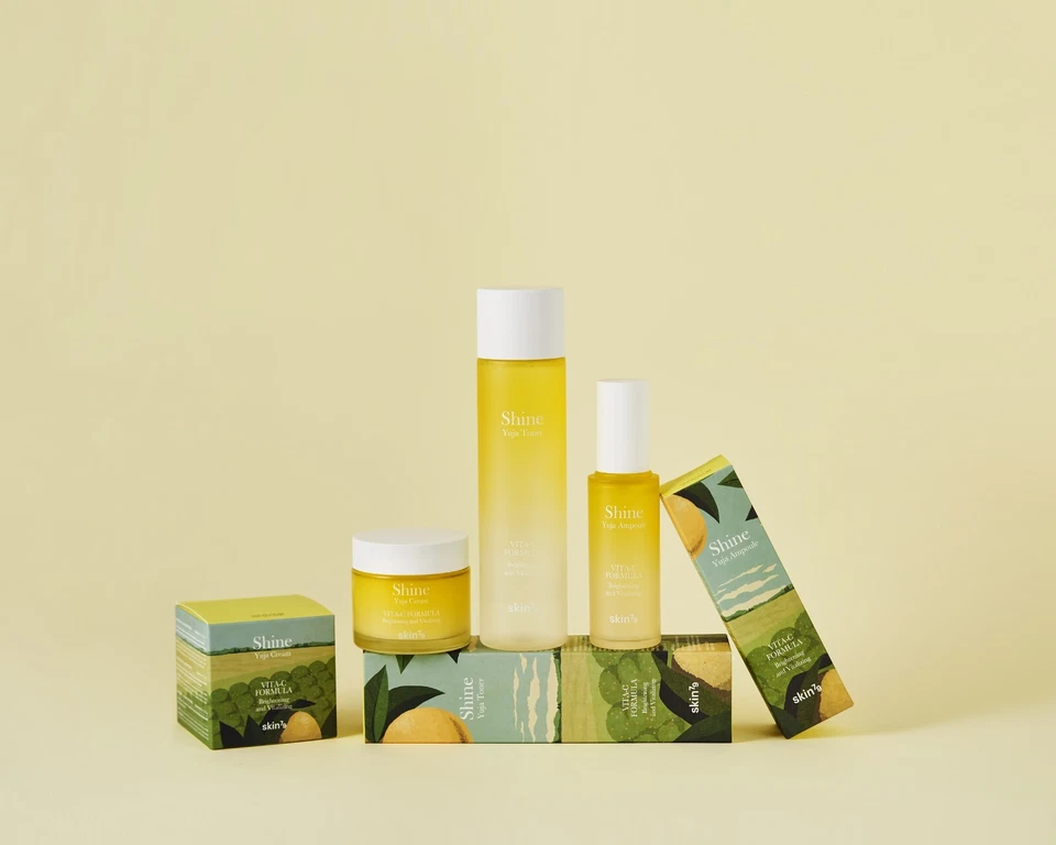 Conjunto de cuidados com a pele Skin79 Shine Yuja (toner 200ml + ampola 50ml + creme 70ml) - Imagem 2 de 4