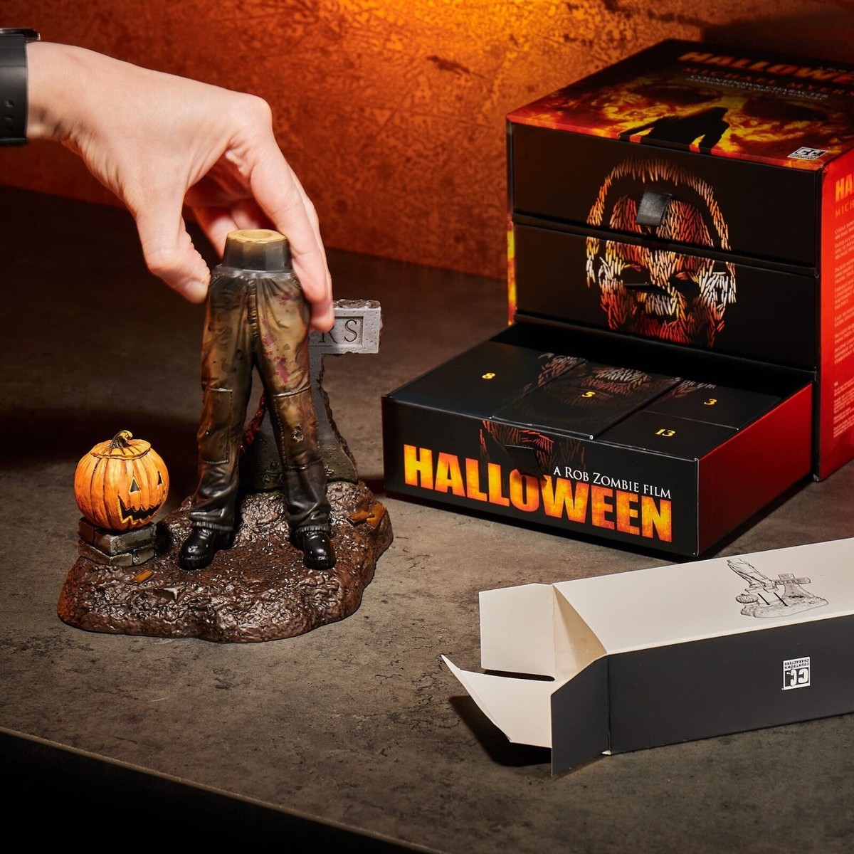 Numskull Official Rob Zombie's Halloween: Michael Myers