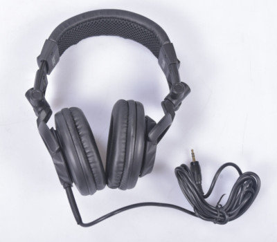 Hercules HDP DJ M 40.1 DJ-Kopfhörer 50mm 60Ohm Kopfhörer schwarz 4780507 /1