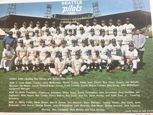 🔥RARE 1969 Seattle Pilots Team Photo Sicks' Stadium Avis Promo Mint Mariners 🔥 - Picture 3 of 10