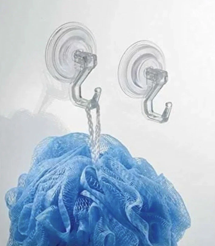 Paquete de 3 ganchos de succión InterDesign Power Lock, transparentes, 16600 Foto 3 de 3