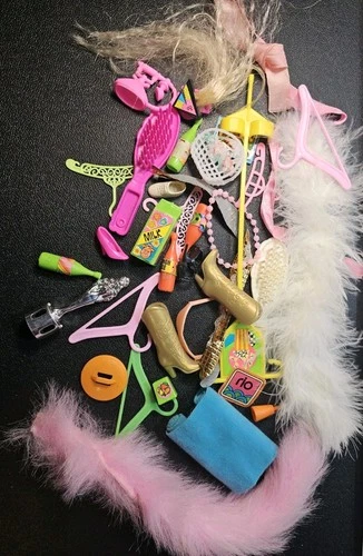 Vintage Lot Barbie Accessories Mix