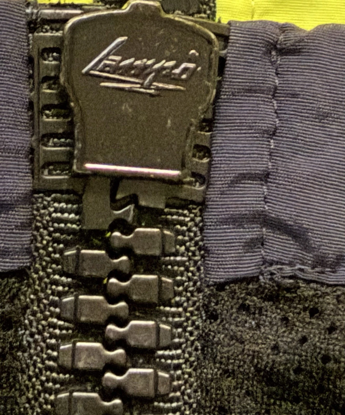 Vetements F/W19 Hi-Vis Anarchy Reflective Parka image 11