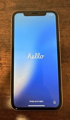 Apple iPhone XR Smartphone 64GB White/Silver Unlocked