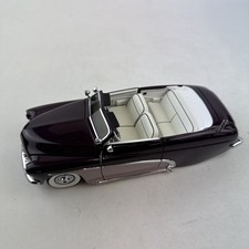 Danbury Mint 1/24 Scale 1950 Mercury Two Tone Purple Car