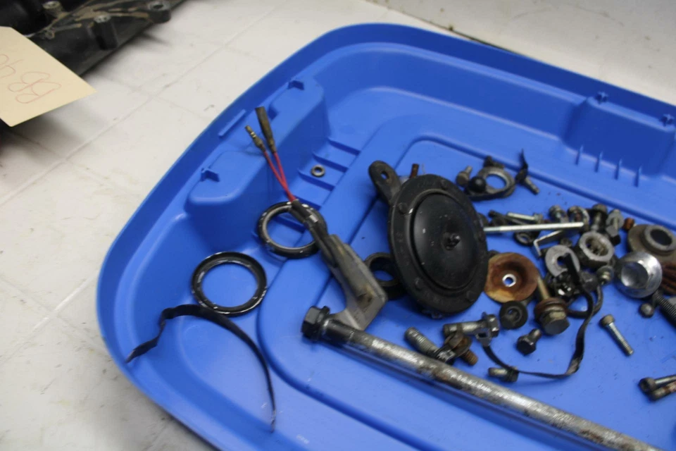 79-81 YAMAHA XS1100S HARDWARE BB401 - Image 4 of 4