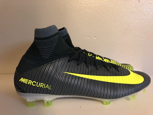 DF RONALDO CR7 FG Soccer 852518 