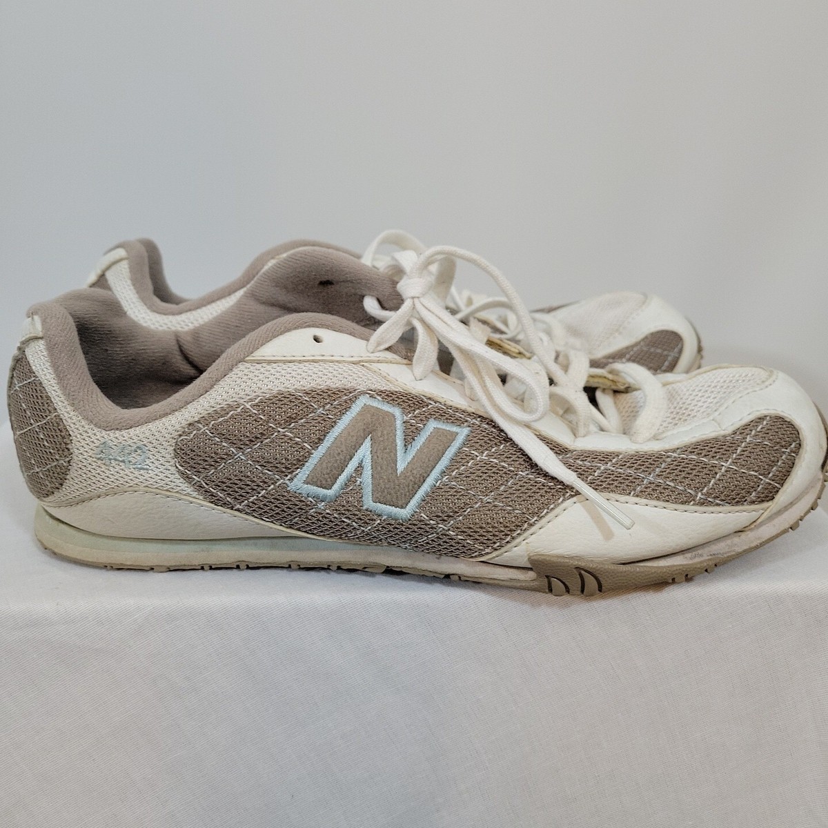 【新品未使用】【26cm】New Balance 442(訳あり) 新品未使用 ニューバランス442 V2 サッカーシューズ ホワイト