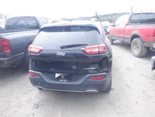 Used Deck Lid fits: 2016 Jeep Cherokee w/rear view camera privacy tint glass Gra