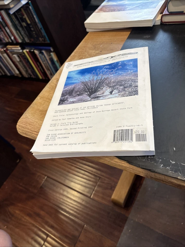 PALEONTOLOGY GEOLOGY WESTERN SALTON ANZA-BORREGO DESERT Remeika & Sturz 1997 pb Foto 2 de 4