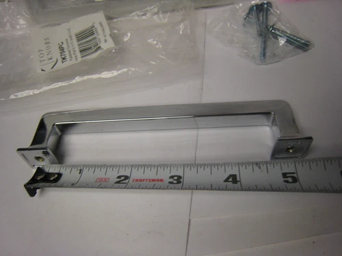 2  Top Knobs Transcend Ascendra Pull 5 1/16" (128mm) CTC Polished Chrome TK704PC - Picture 3 of 6