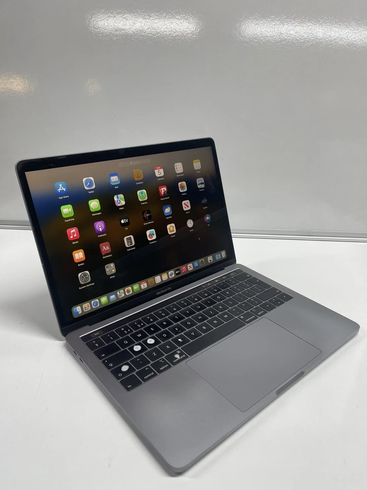 Apple MacBook Pro 13" (2019) A1989 i5-8th , 8GB RAM, 512GB SSD Touchbar Laptop - Image 2 of 4