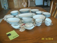 Noritake Fine China Silverdale Pattern 5594 Pompadour Shape 51 Piece Grouping