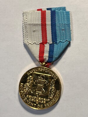 Médaille Sapeurs-Pompiers - Département De L'Essonne - Réf 158-48/P7