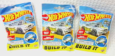 Lot of 3 Hot Wheels Mini-Maker Kitz - Build it Bag 2022 NEW Track Compatible