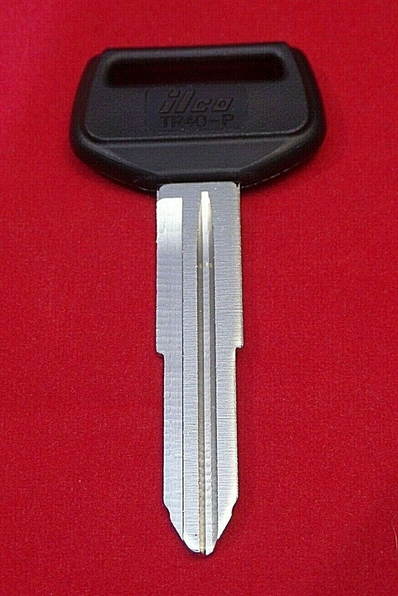 X174P TOYOTA Key Blank MR2 1991-95, SUPRA 90-92, PICK-UP 89-95