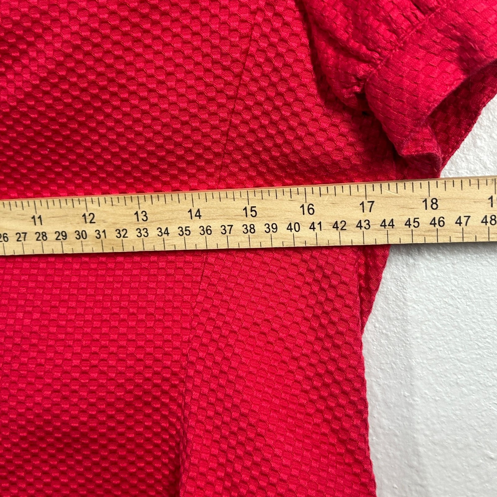 Le Suit Skirt Set Womens Petite 6P Red Textured Button Puff Sleeve Jacket Skirt