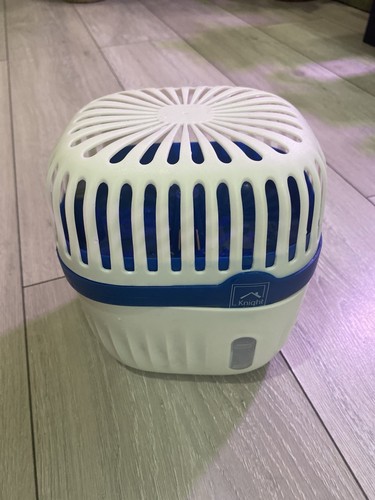 Knight Refillable Dehumidifier, 360º Moisture Absorber. (tablet not Included)