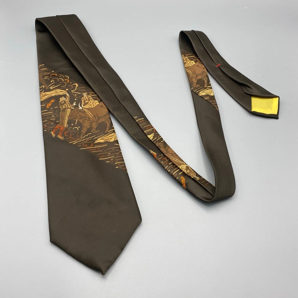 Corbata taurina Wemlon by Wembley años 70 100 % poliéster capa matador Foto 3 de 4
