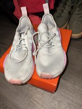 Adidas Women’s Sneaker Adidas Women’s Sneaker