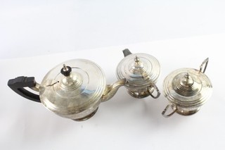 Vintage Silver Plate 3 Piece Art Deco Teaset w/ Etched Detail 1554g