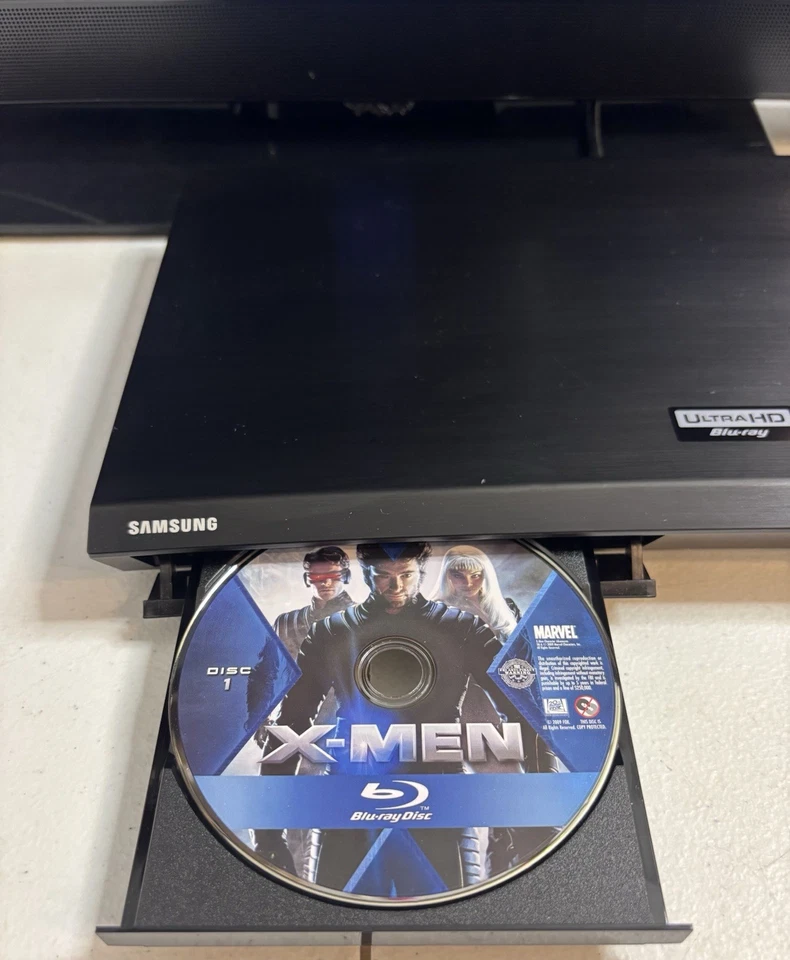 Vizio E321VL 32” LCD HDTV 720p - Vintage Retro Gaming - No Remote - Image 4 of 4