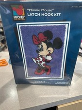 Disney's Mini Mouse Caron Latch Hook Kit D0011 20" x 30" NEW