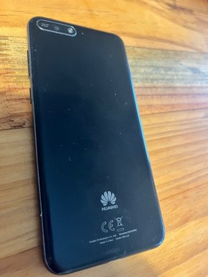Huawei Y6 - 16GB - Schwarz (Ohne Simlock) (Dual SIM)