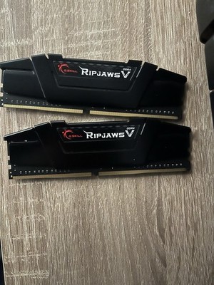 G.Skill Ripjaws V DDR4 RAM 16GB (2x8GB) 3200 MHz CL16   Top Zustand