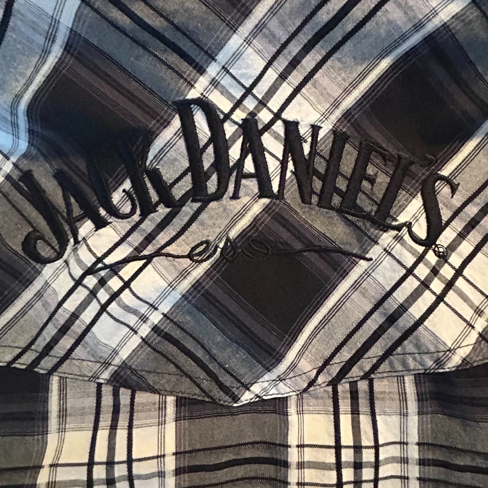 Camisa Jack Daniels Para Hombres XL Negra A Cuadros Perla A Presión Manga Larga Camisa Bordada Foto 3 de 4