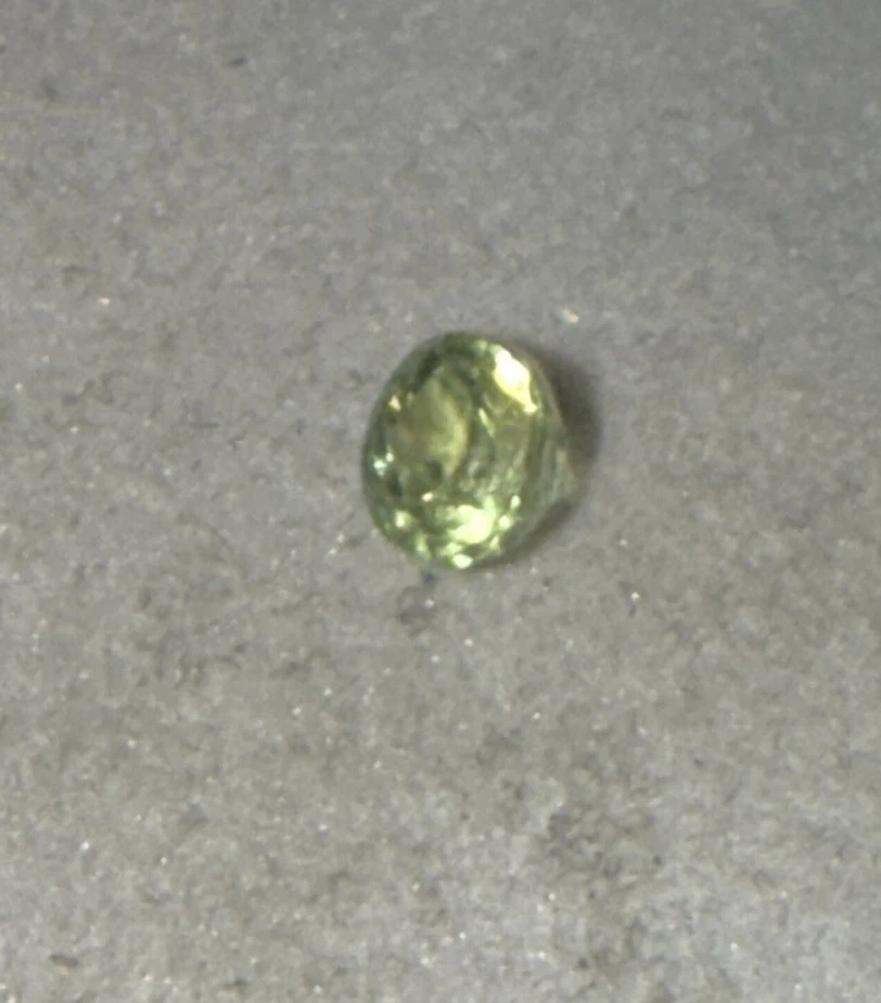 Stunning Rare Namibia Untreated .61Ct. Demantoid Round Facet Garnet Gemstone! - Image 4 of 4