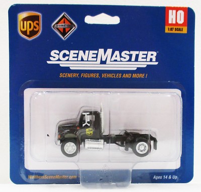 HO Scale Walthers SceneMaster 949-11193 UPS United Parcel Service Semi Tractor