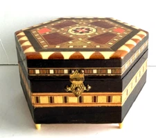 Vintage Wood Inlaid Hexagonal Marquetry Hinged Trinket Jewelry Music Box Spain