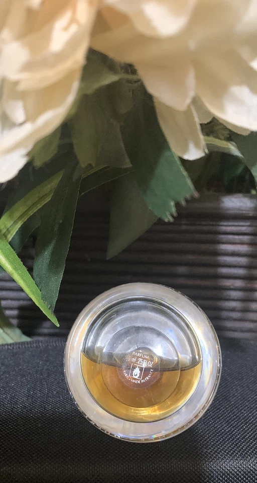 Guerlain Paris Insolence Foto 4 de 4