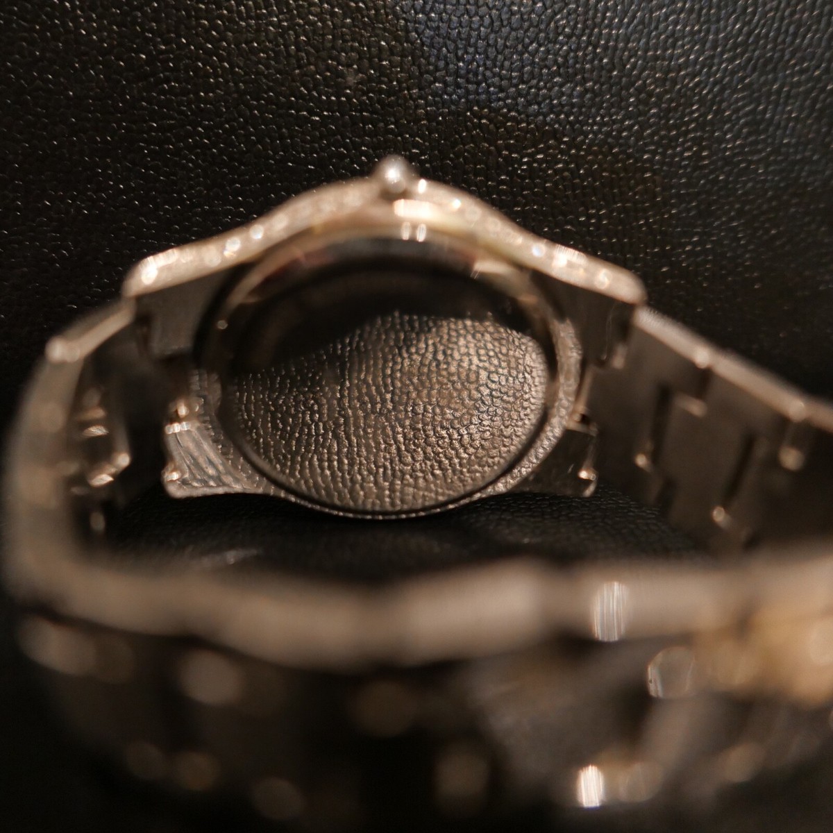 VICTORIA WIECK BEVERLY HILLS WOMEN'S WATCH SILVER CRYSTAL VICTORIA WIECK BEVERLY HILLS WOMEN'S WATCH SILVER CRYSTAL