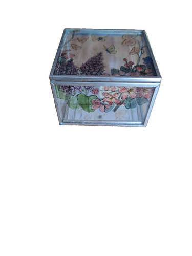 Lidded Trinket Box, Butterflies and Flowers, Square - Picture 2 of 5