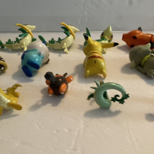 Tomy And JAKKS Pokémon Figures Various Sizes Lot of 17 - Picture 14 of 15