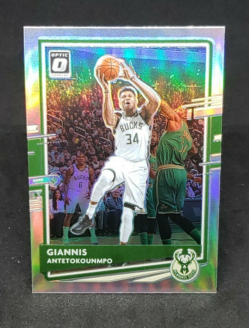 Giannis Antetokounpo Silver Prizm Optic