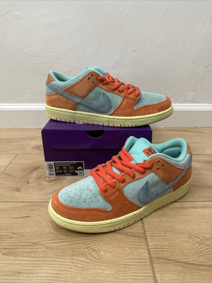 Dead Stock Nike SB Dunk Low Orange Emerald Rise DV5429 800 Size 10