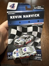 NASCAR Authentics Kevin Harvick 4 Mobil 1 Ford Fusion 2018 Wave 1 - 1/64 Scale