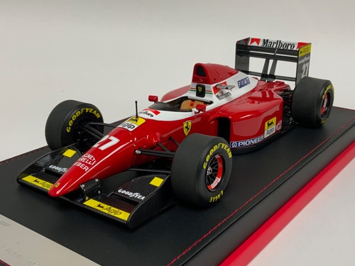 FERRARI F93 A GP 1993 J. ALESI MINICHAMPS 1:43 imperfection de refe