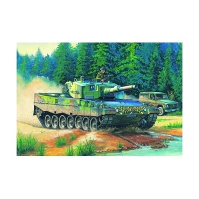 Hobby Boss Model Kit German Leopard 2 A4 Tank (Modern) SW (New)