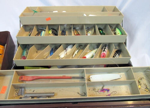 Compartimentos de caja de aparejos Fenwick Woodstream de colección, bandejas, señuelos de pesca, bobinas Foto 4 de 4