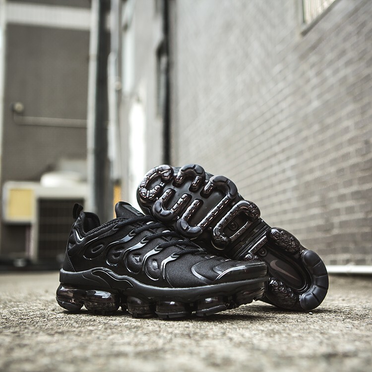U*T様 Nike Air Vapormax Plus ブラック US Size Nike Air Vapormax Plus TN Triple Black Men's Shoe's