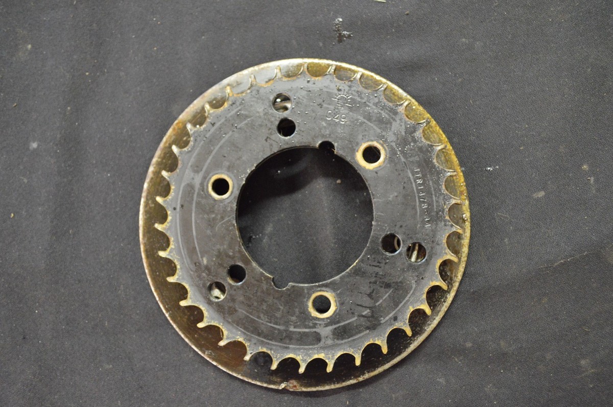 ZR400-ll de27443c98403873d6218fd66ff76f