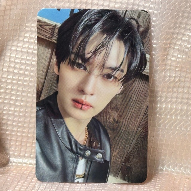 Lee Know Official Photocard Stray Kids Hop Skzhop Ver Jyp Ent Kpop