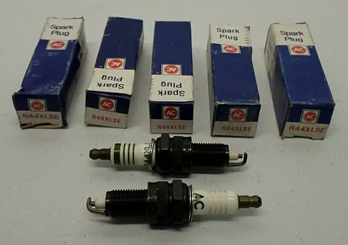 R44XLSE AC Automotive Spark Plugs Quantity Of 5 Spark Plugs R44XLSE Spark Plugs